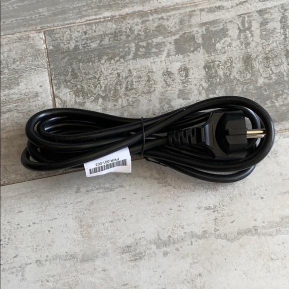 I-Sheng EUR Black Thick Monitor Power Cable NWT - Picture 3 of 9